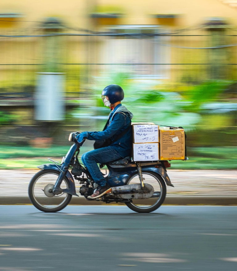 Last-Mile Delivery with Hyperlocal Intelligence